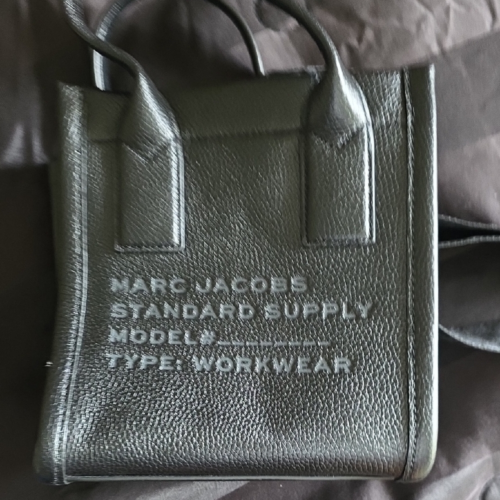 Marc Jacobs Black Messenger Bag with Textured Leather